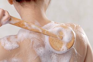 心斎橋での脂肪吸引施術ガイド｜成功するためのクリニック選びと費用・リスクを徹底解説